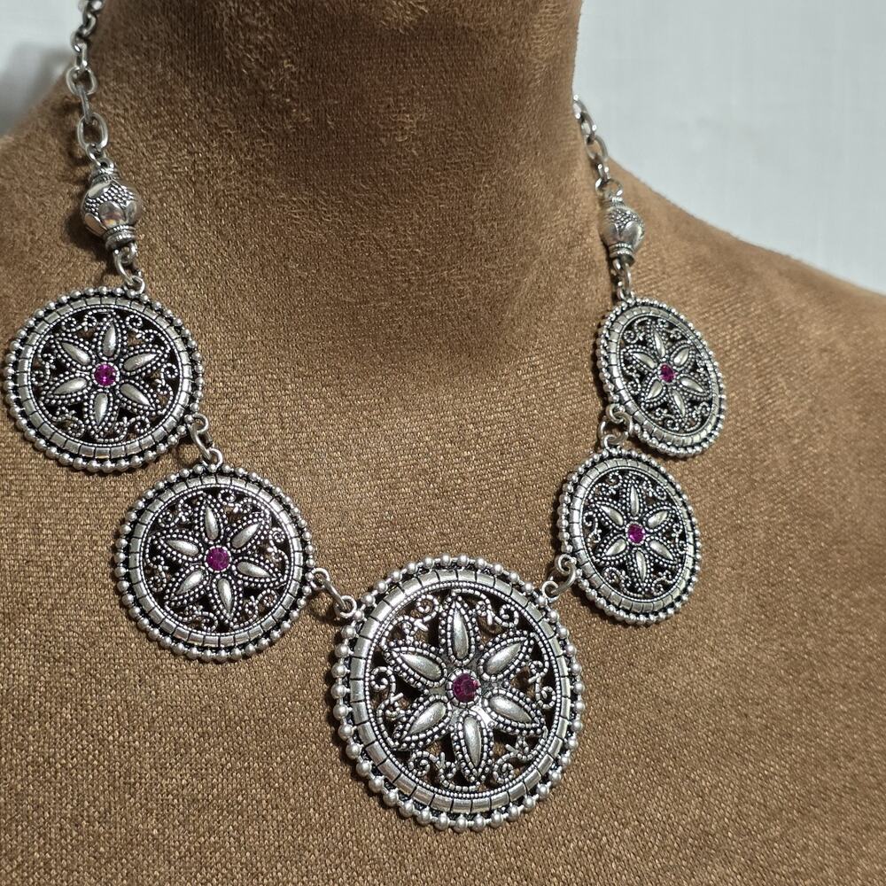 Paparazzi Silver Tone Filigree Medallion Necklace Earrings Pink Rhinestone Set